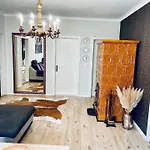 Iranybereny Rezidencia Apartment