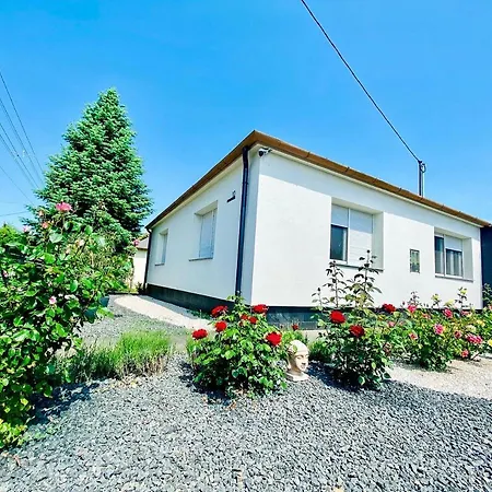 Iranybereny Rezidencia *