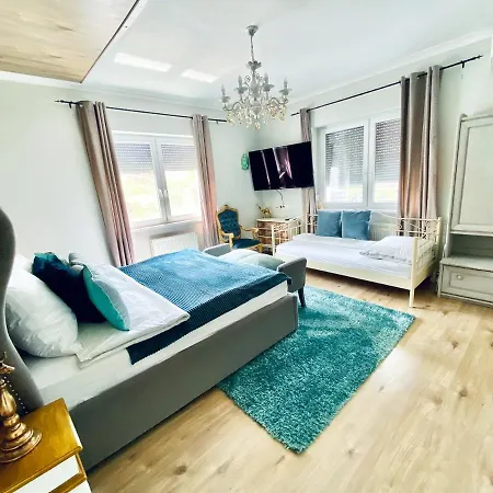 Iranybereny Rezidencia *