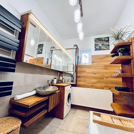 Iranybereny Rezidencia Apartamento *