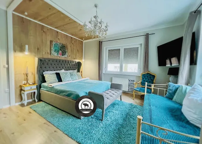 Iranybereny Rezidencia דירה